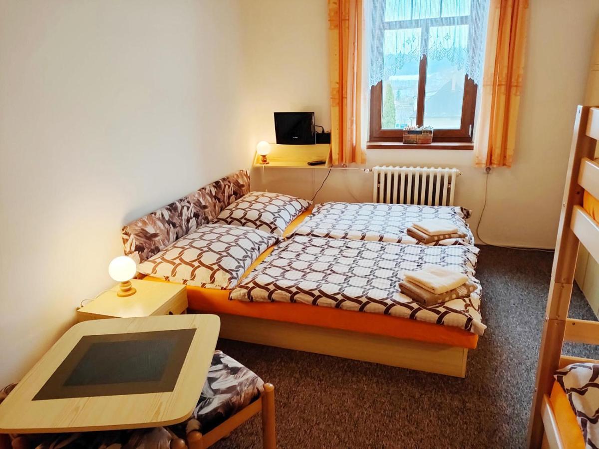 Horní Planá Penzion Sumava - Apartman מראה חיצוני תמונה