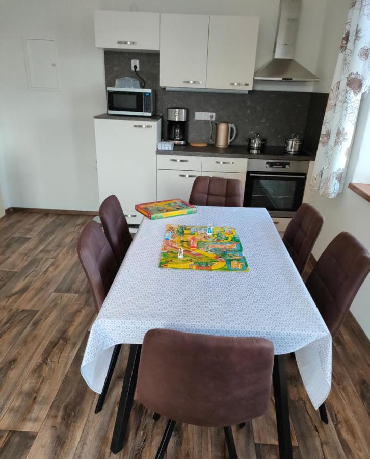 Horní Planá Penzion Sumava - Apartman מראה חיצוני תמונה