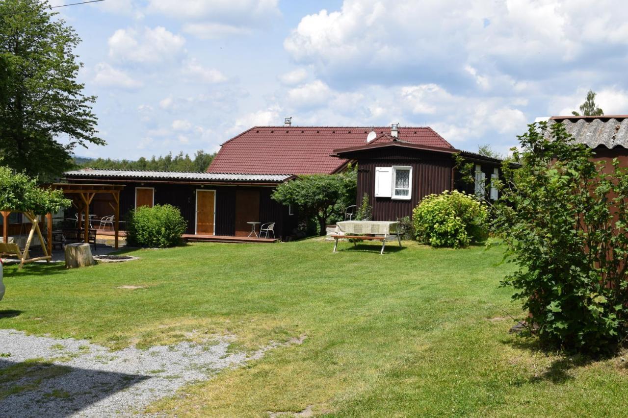 Horní Planá Penzion Sumava - Apartman מראה חיצוני תמונה