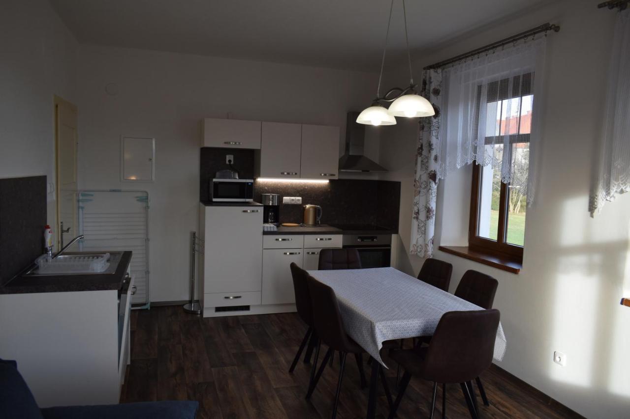 Horní Planá Penzion Sumava - Apartman מראה חיצוני תמונה