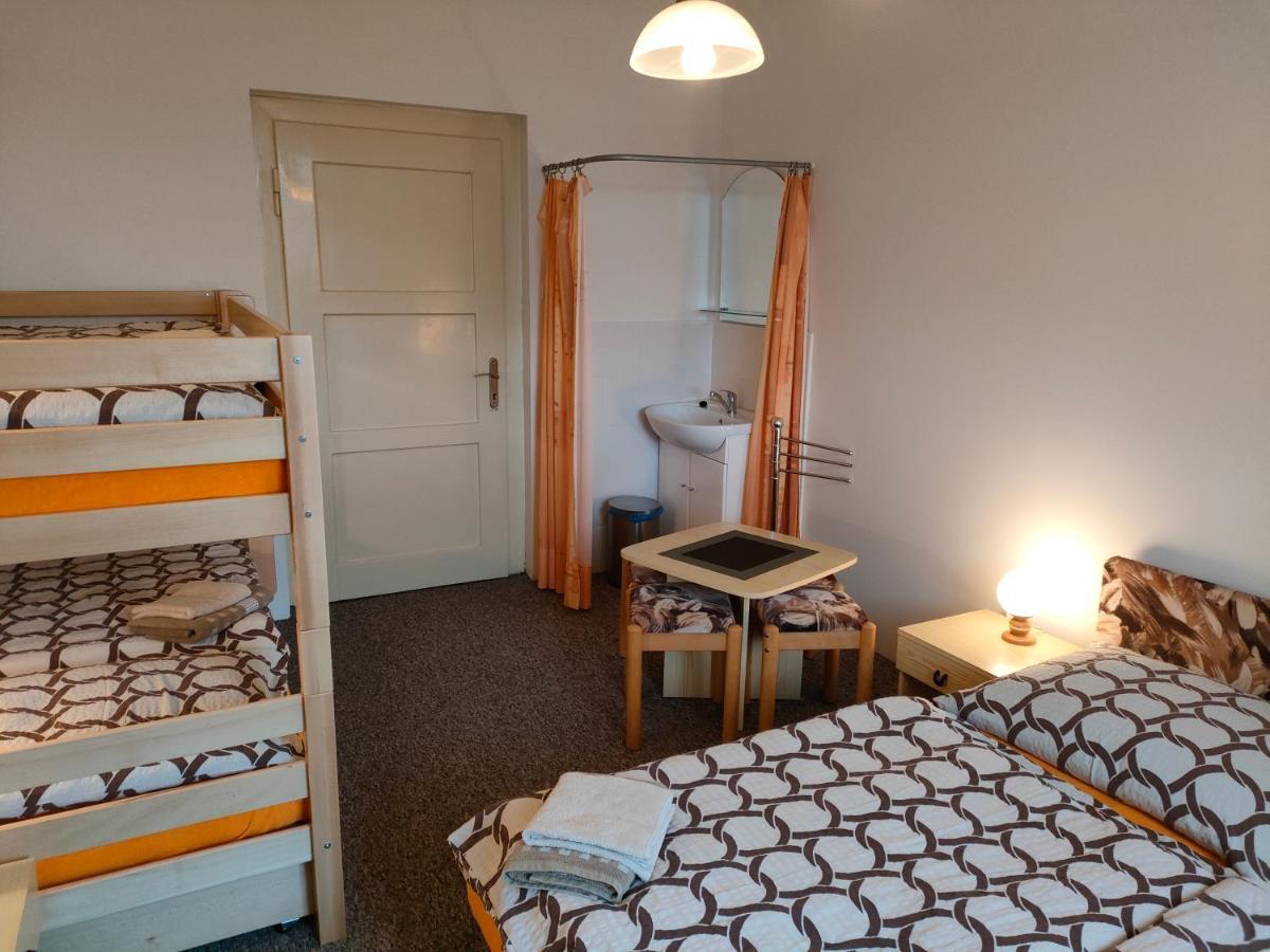 Horní Planá Penzion Sumava - Apartman מראה חיצוני תמונה